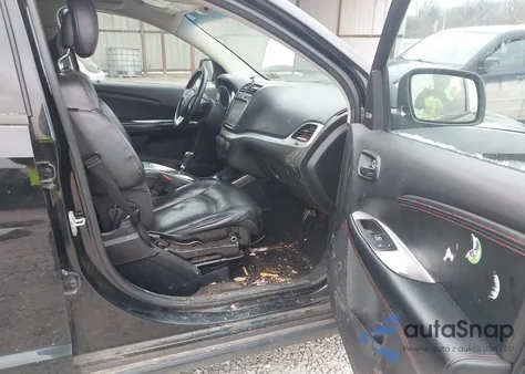 2014 Dodge Journey R/T z USA, uszkodzony, nr VIN 3C4PDDEG0ET309297